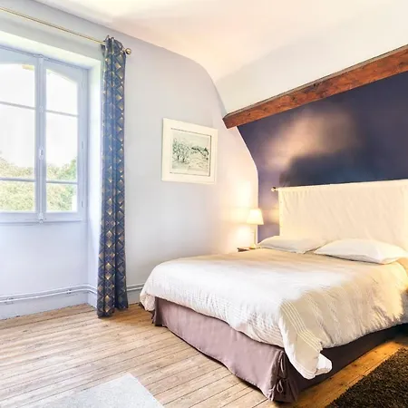 Large Character House Near Caen Апартаменты Tourville-sur-Odon